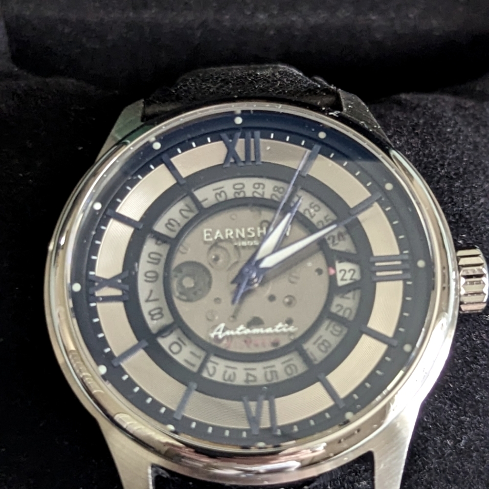 Thomas Earnshaw ref#es-8209 automatic watch. Bnib